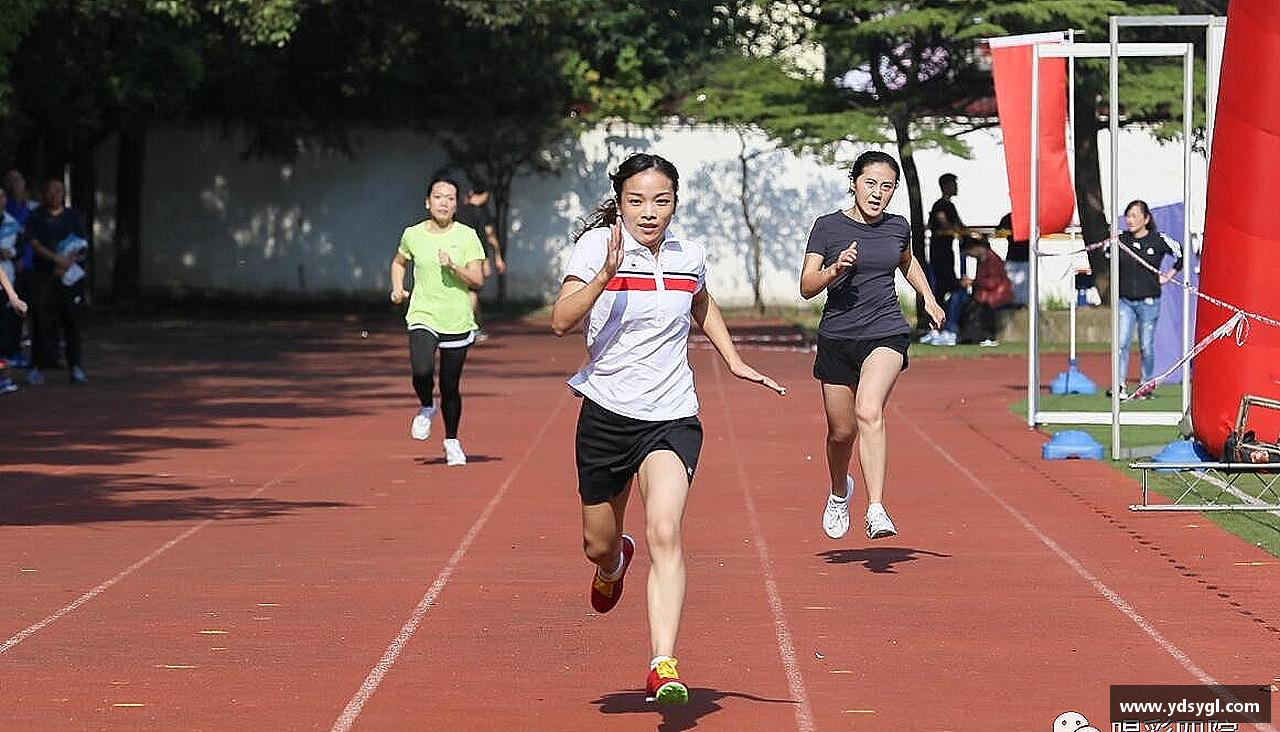 坚韧不拔，夺取荣耀！